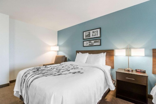 Sleep Inn & Suites West Des Moines near Jordan Creek image 20